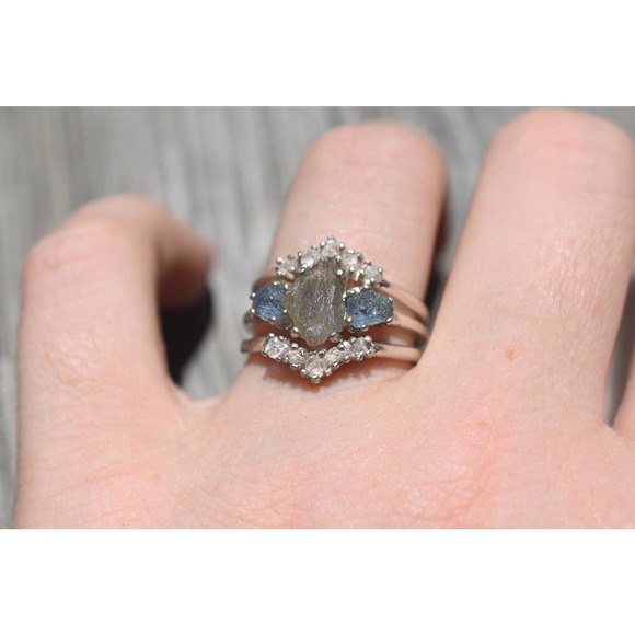 Labradorite engagement ring set Montana Sapphire raw diamond ring, raw s… - Picture 2 of 4